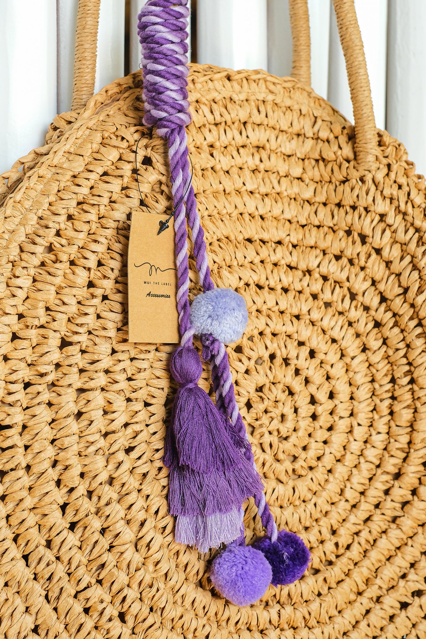 boho style round papyrus handle bag