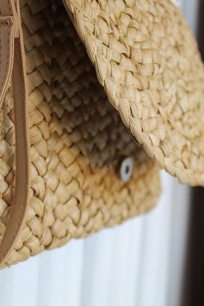 Straw Clutch