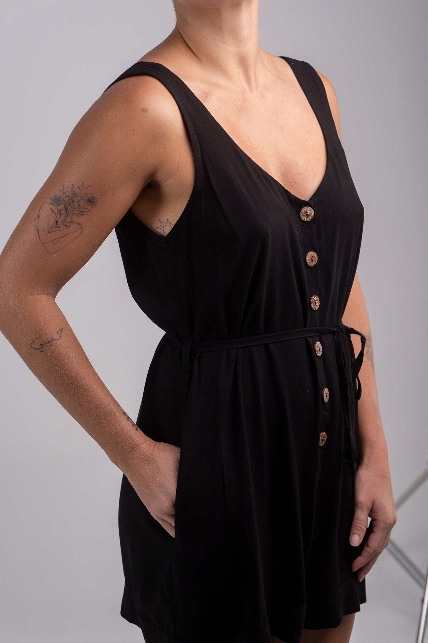 V-Neck Button Front Sleeveless Romper/Belt